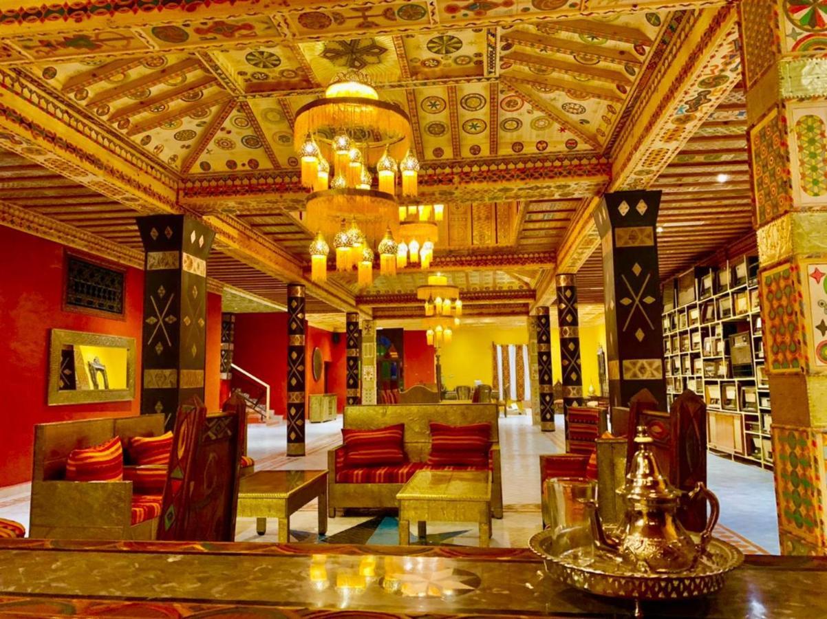Hotel Riad Xaluca メルズーガ エクステリア 写真
